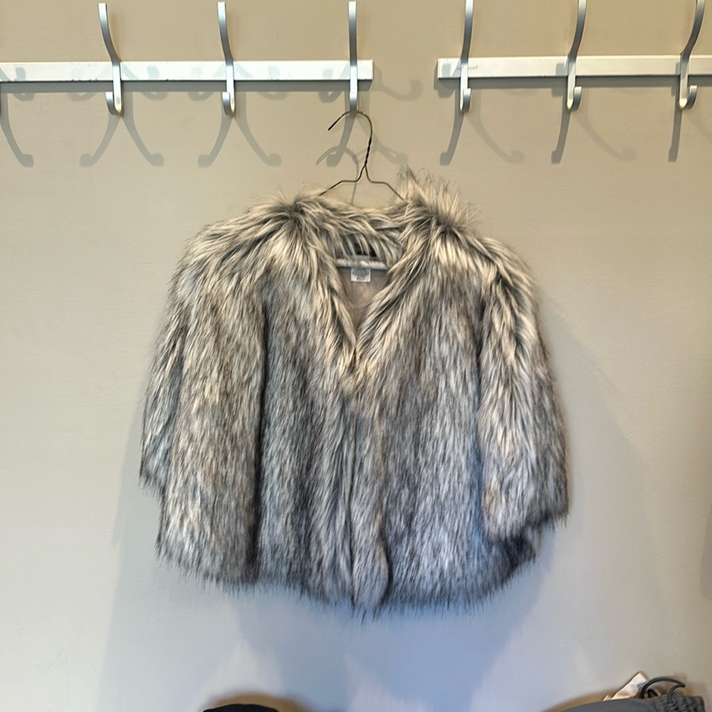 Halogen faux fur wrap - white and black with grey inside